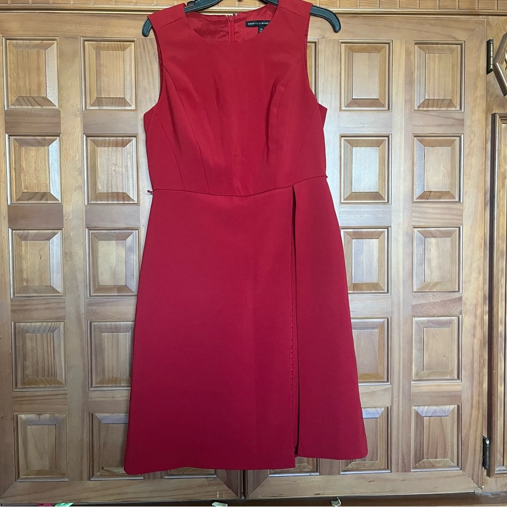 (EUC) White House Black Market Red Sheath Midi Dress Crew Neck Sleeveless